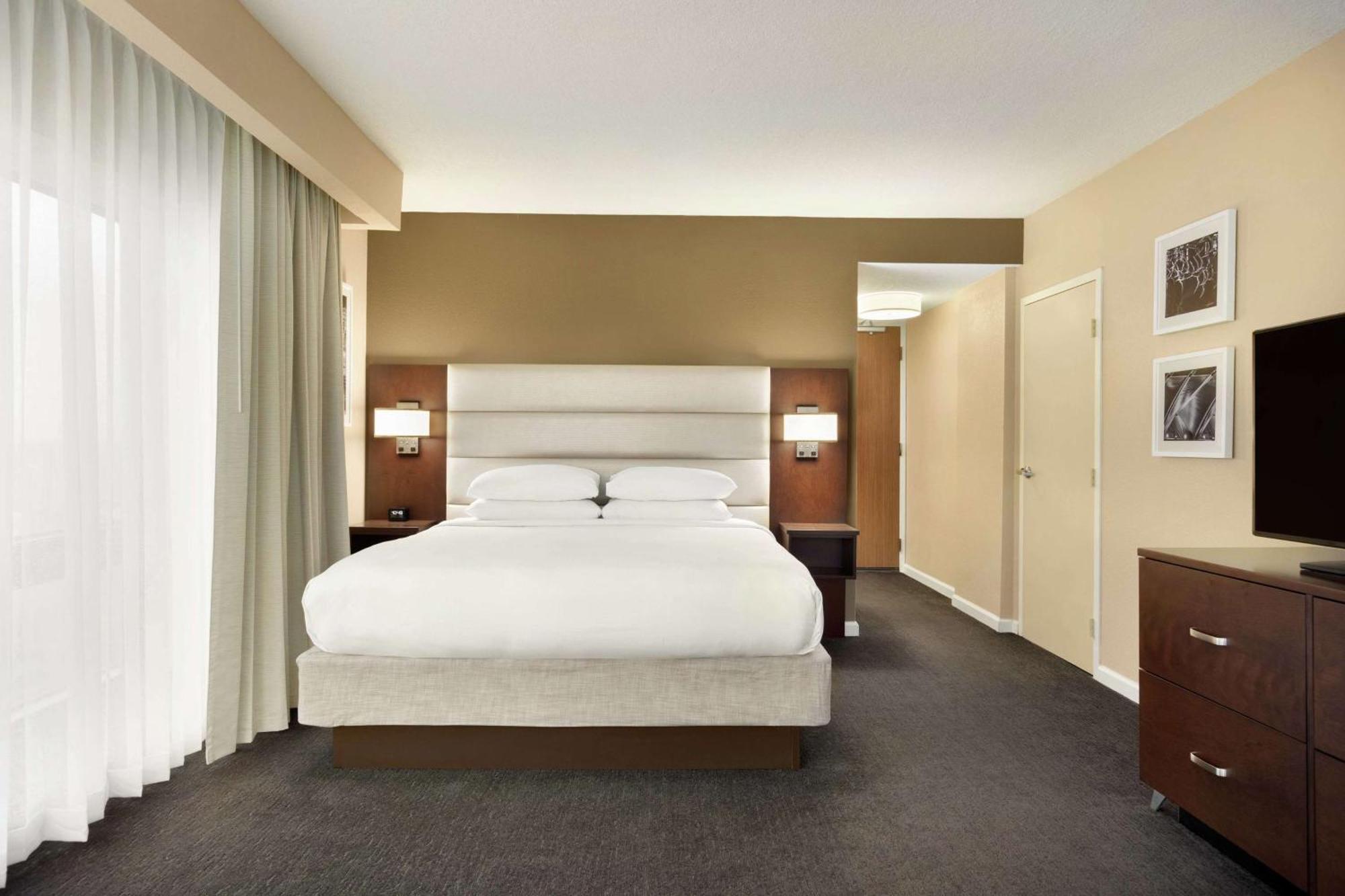 Doubletree By Hilton Orlando Downtown Exterior foto