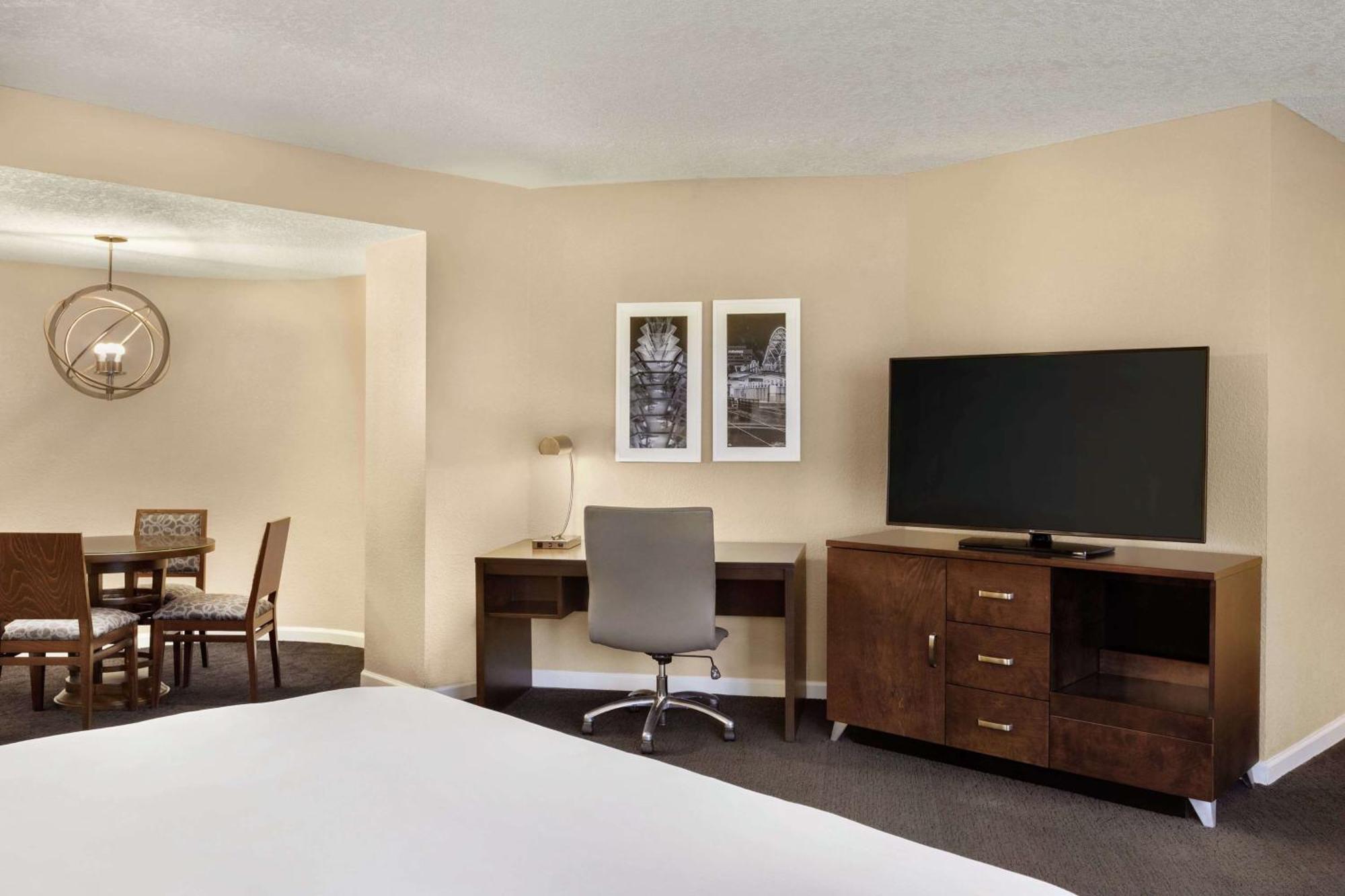 Doubletree By Hilton Orlando Downtown Exterior foto