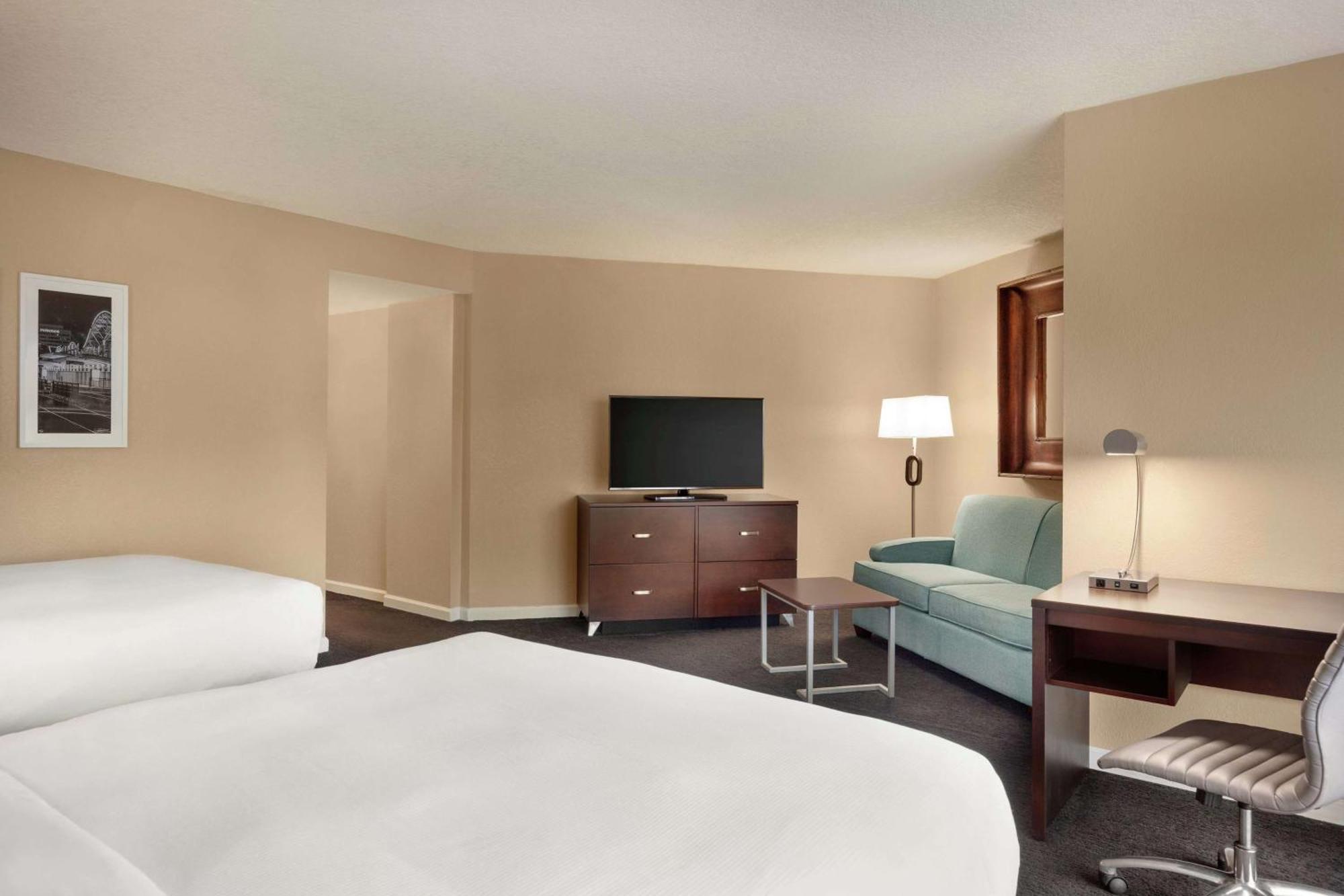 Doubletree By Hilton Orlando Downtown Exterior foto