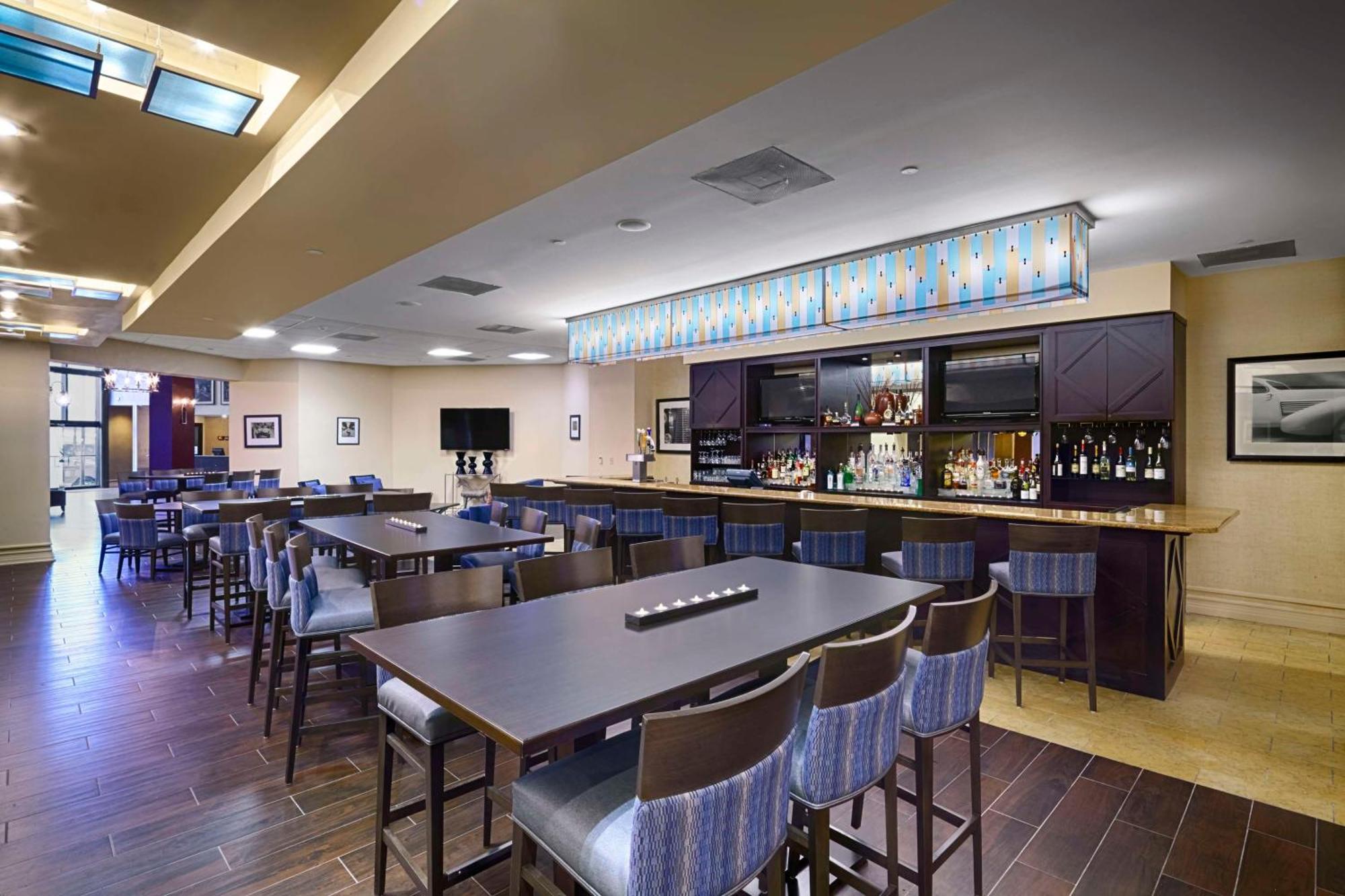 Doubletree By Hilton Orlando Downtown Exterior foto
